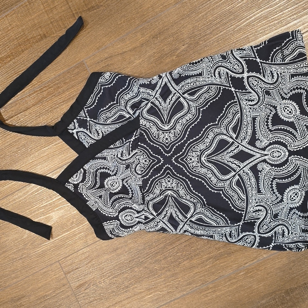 Womens medium patagonia pinback halter yoga top